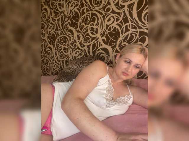 Enni1 live cam on BongaCams