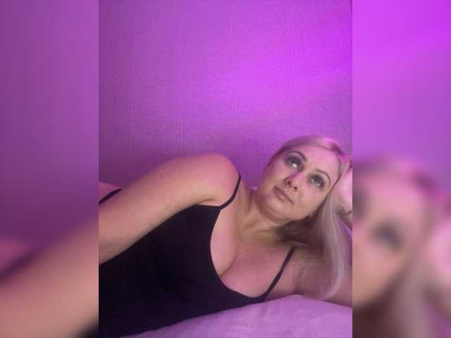 Enni1 live cam on BongaCams