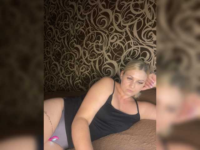 Enni1 live cam on BongaCams