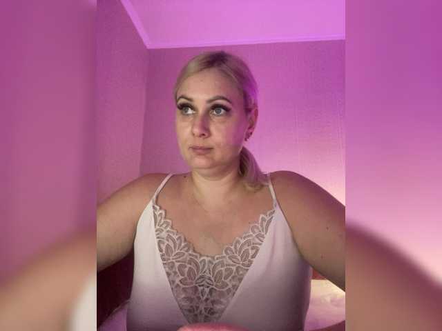 Enni1 live cam on BongaCams