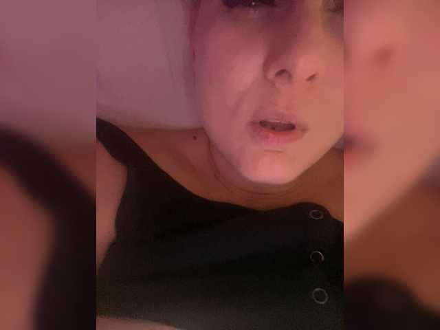 Enni1 live cam on BongaCams
