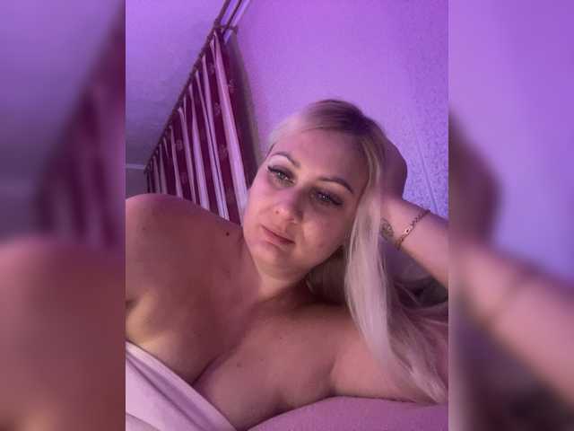 Enni1 live cam on BongaCams