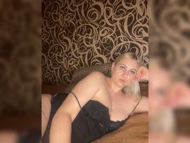 Enni1 live cam on BongaCams