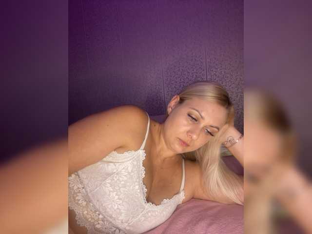Enni1 live cam on BongaCams