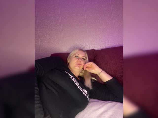 Enni1 live cam on BongaCams