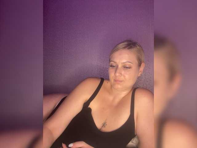 Enni1 live cam on BongaCams