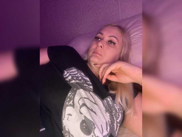 _CherryLina_ live cam preview