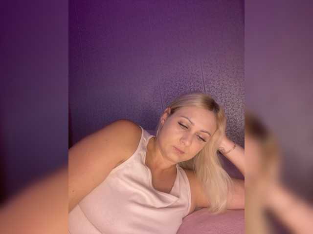Enni1 live cam on BongaCams