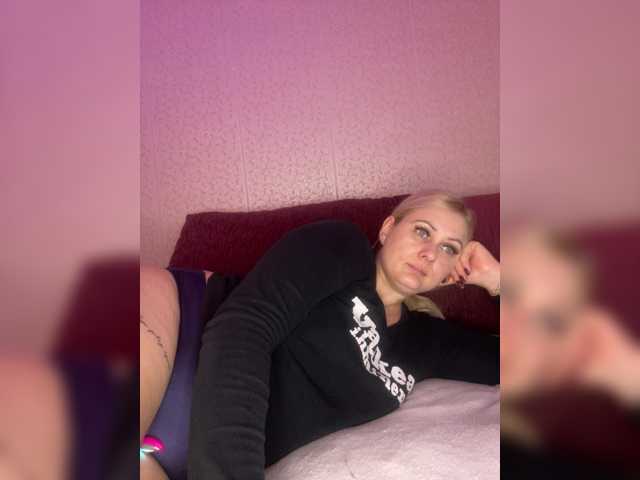 Enni1 live cam on BongaCams