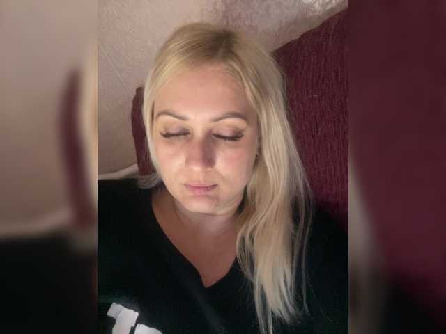 Enni1 live cam on BongaCams