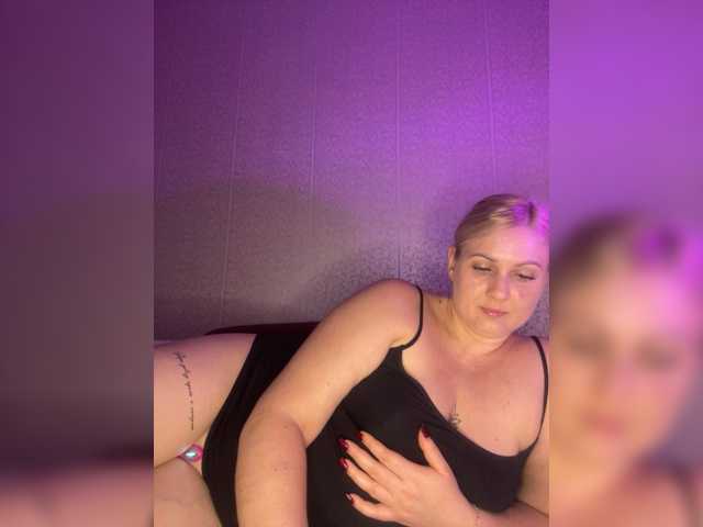 Enni1 live cam on BongaCams