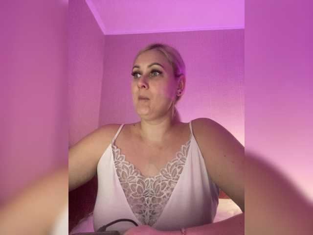 Enni1 live cam on BongaCams
