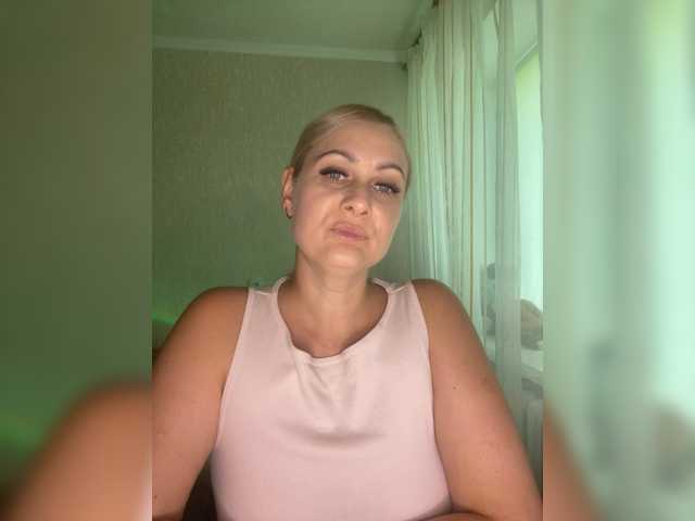 Enni1 live cam on BongaCams