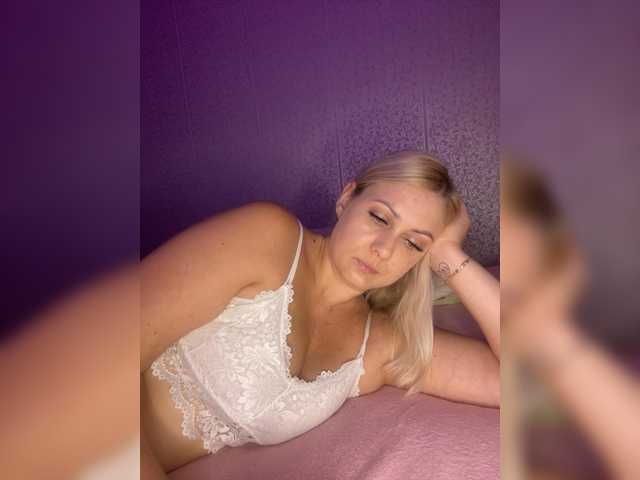 Enni1 live cam on BongaCams