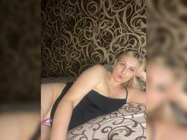 Enni1 live cam on BongaCams