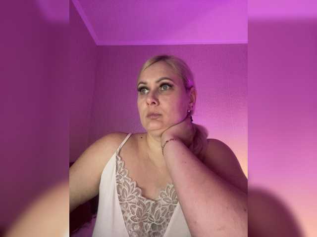 Enni1 live cam on BongaCams