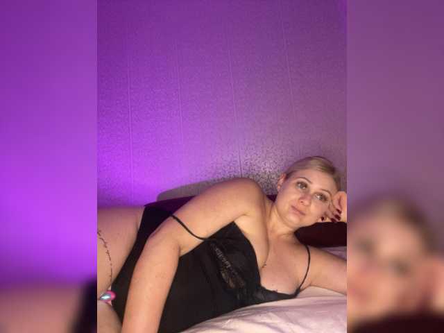Enni1 live cam on BongaCams
