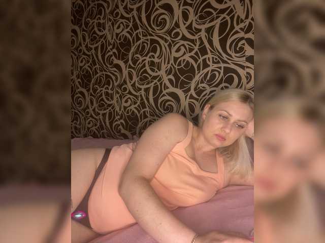 Enni1 live cam on BongaCams