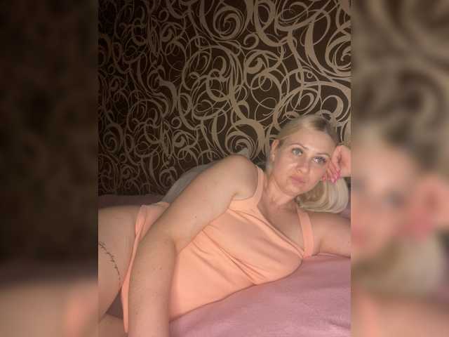 Enni1 live cam on BongaCams