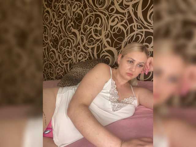Enni1 live cam on BongaCams