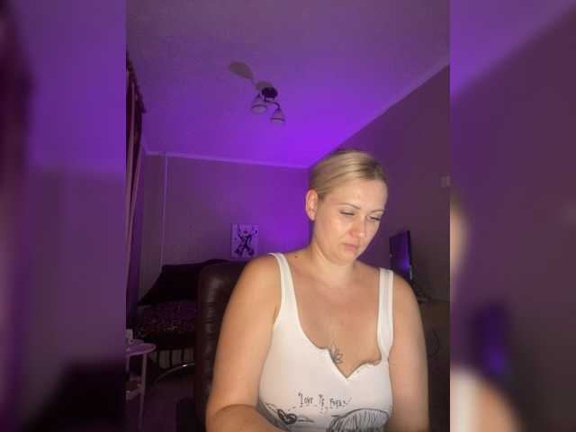 Enni1 live cam on BongaCams