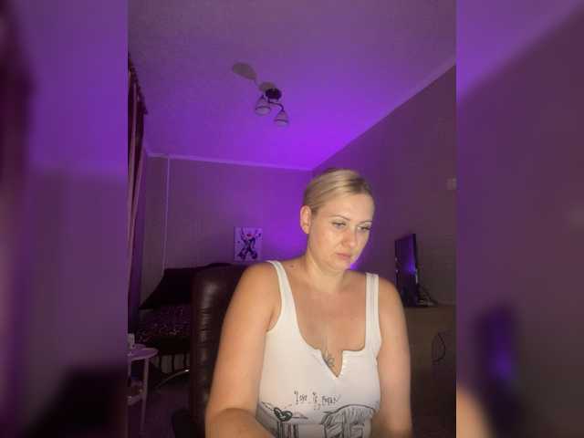Enni1 live cam on BongaCams