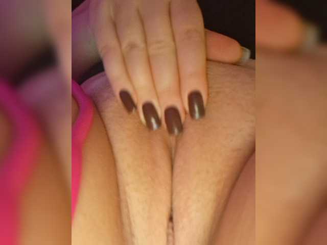 _CherryLina_ live cam on BongaCams