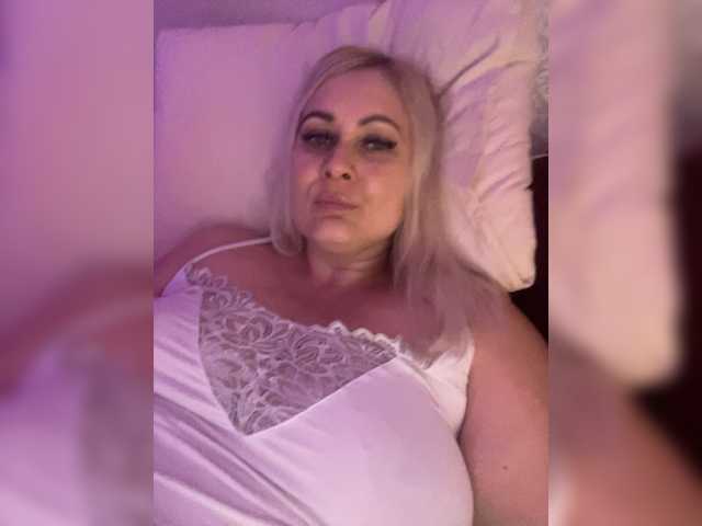 _CherryLina_ live cam preview