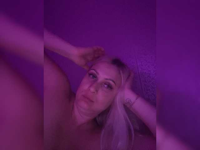 Enni1 live cam on BongaCams