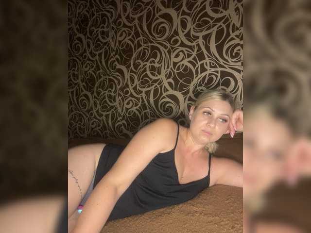 Enni1 live cam on BongaCams