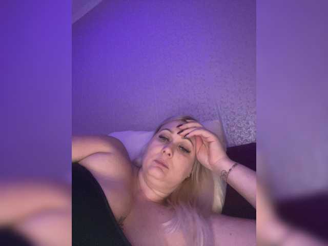 _CherryLina_ live cam on BongaCams