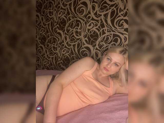 Enni1 live cam on BongaCams