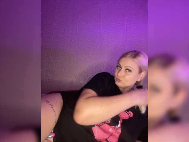 _CherryLina_ live cam preview