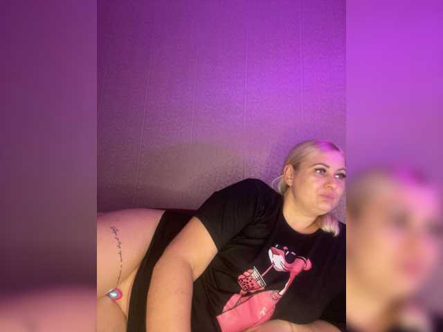Enni1 live cam on BongaCams