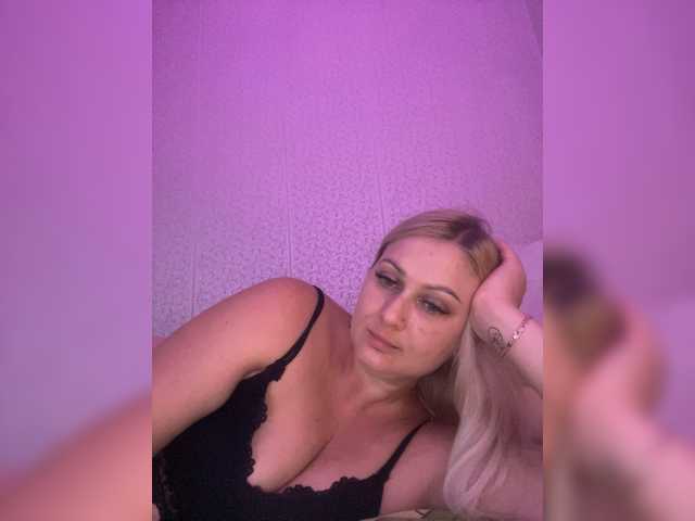 Enni1 live cam on BongaCams