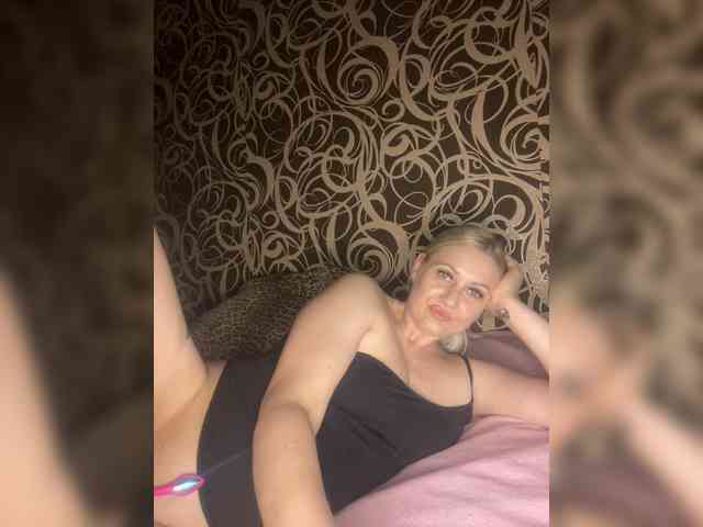 Alinka11127 webcam
