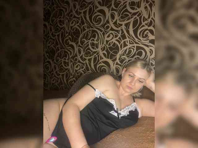 Alinka11127 webcam