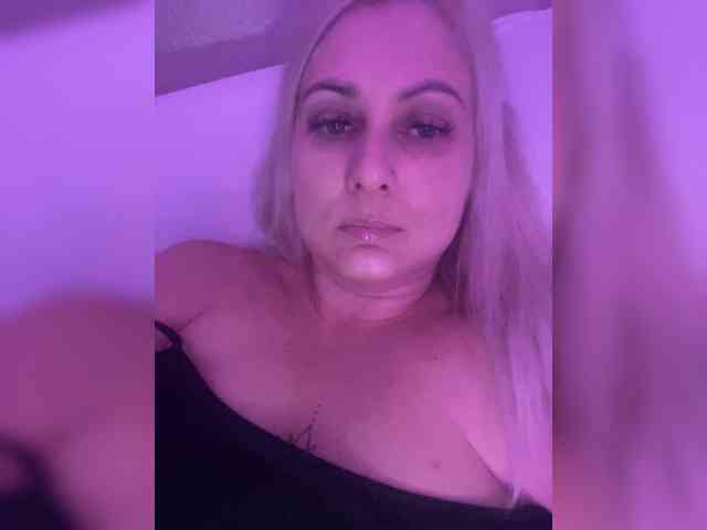 _CherryLina_ webcam