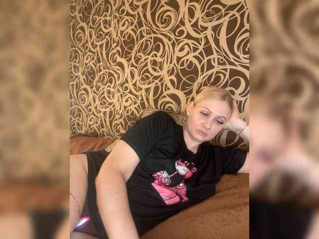 Alinka11127 webcam