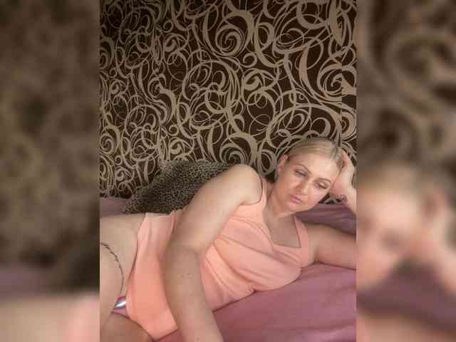 Alinka11127 webcam