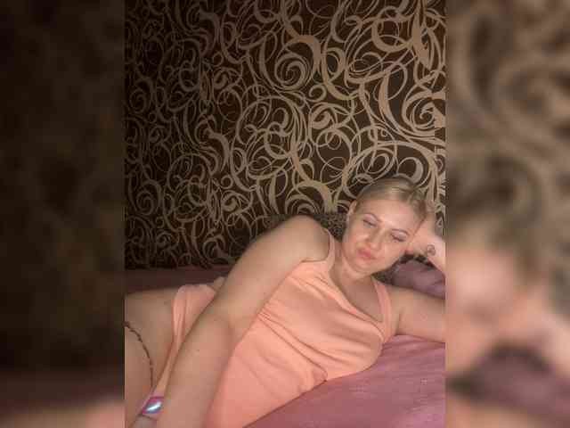 Alinka11127 webcam