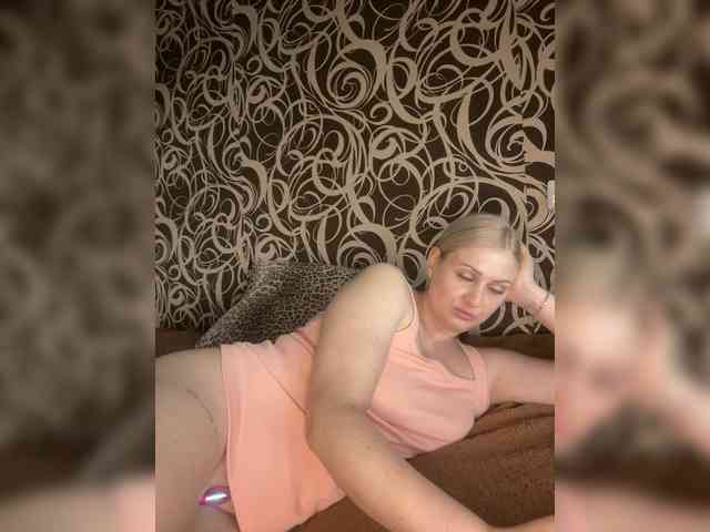 Alinka11127 webcam
