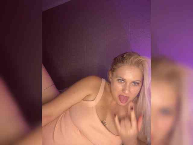_CherryLina_ webcam