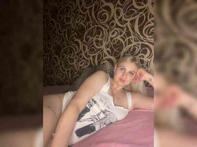 Alinka11127 webcam