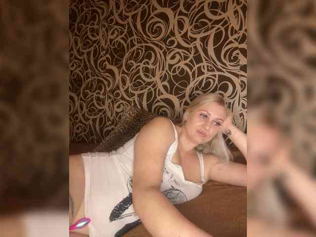 Alinka11127 webcam
