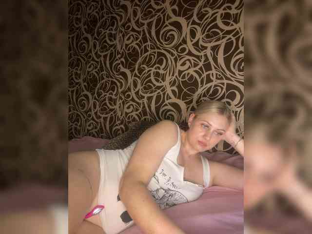 Alinka11127 webcam