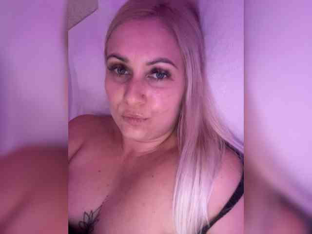 _CherryLina_ webcam