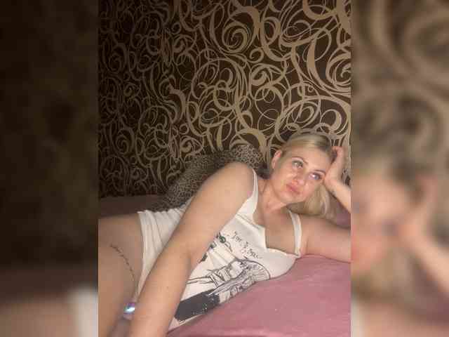 Alinka11127 webcam