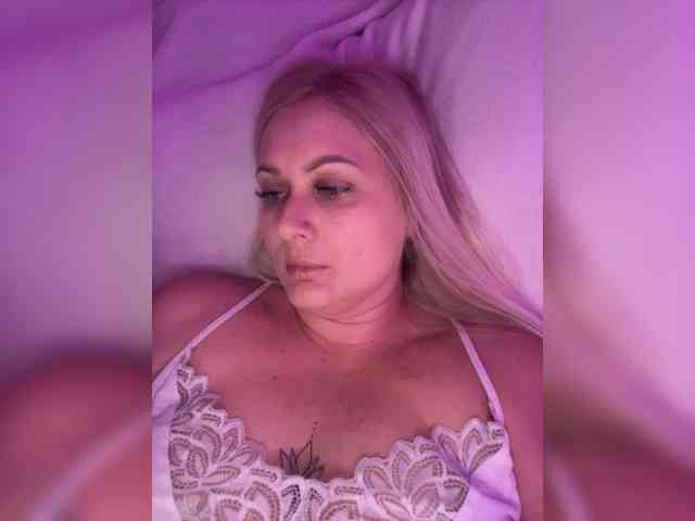 _CherryLina_ webcam