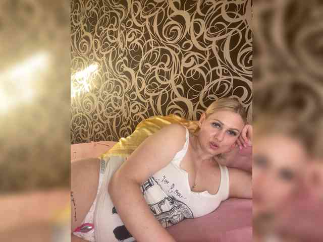 Alinka11127 webcam